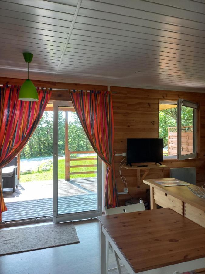 Chalet 2 Pers. + Bebe Montolieu Buitenkant foto